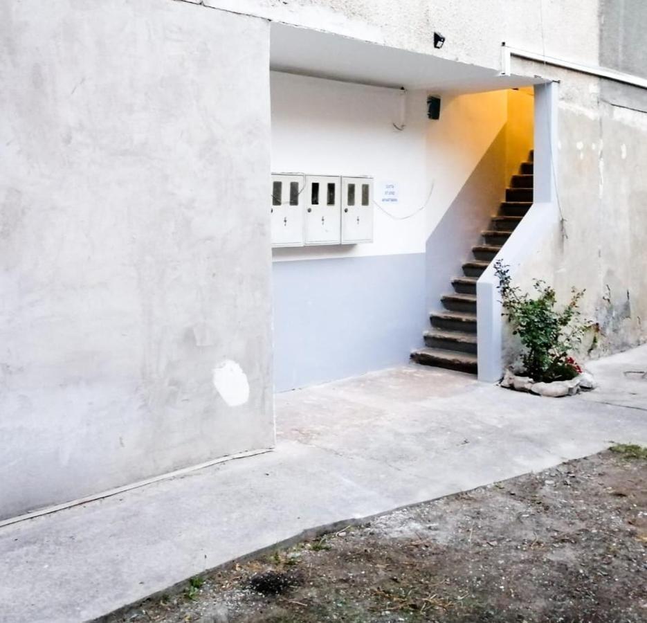 Evita Studio Apartment Karlovac Exterior photo